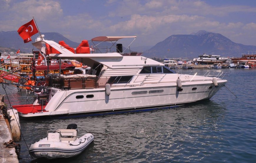 Private MotorYacht Tours in Alanya